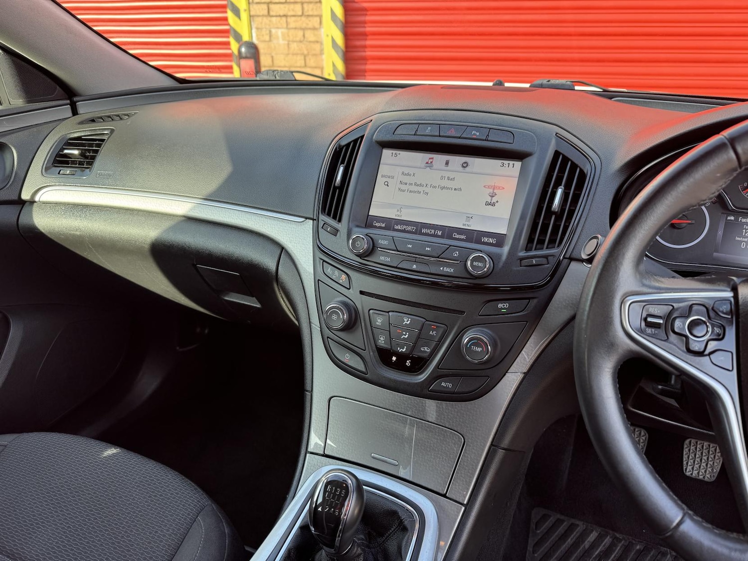 Used Vauxhall Insignia 2015 for sale - 77977379: Photo 45