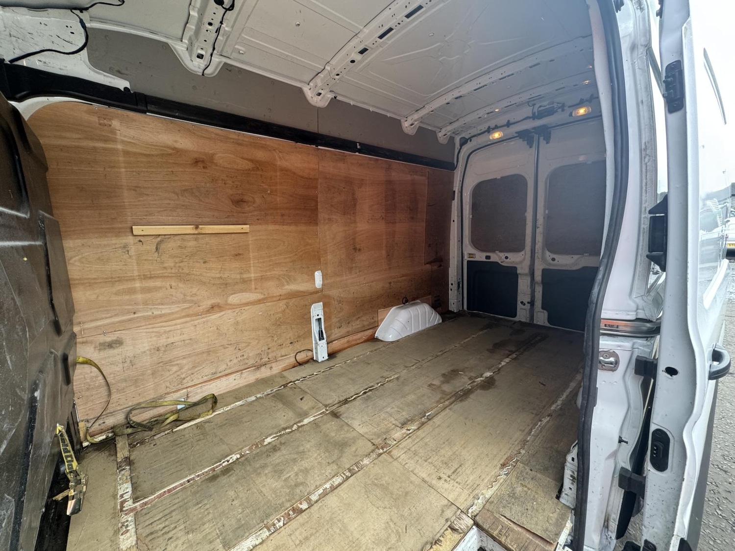 Used Ford Transit 2022 for sale - 76244900: Photo 38