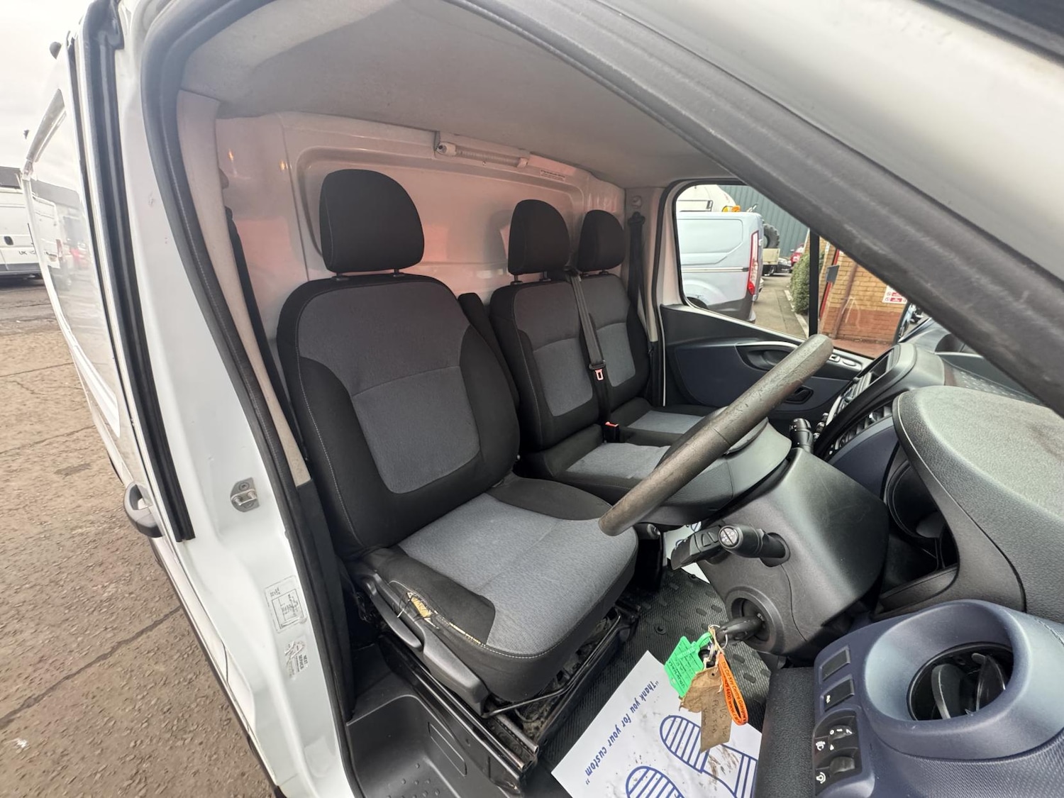 Used Vauxhall Vivaro 2015 for sale - 77420631: Photo 28