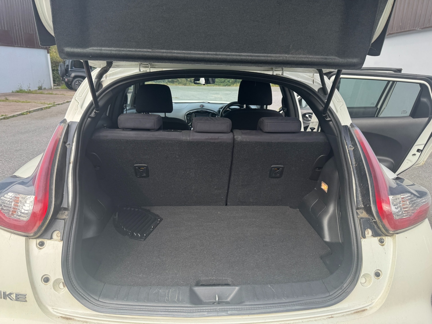 Vehicle 10