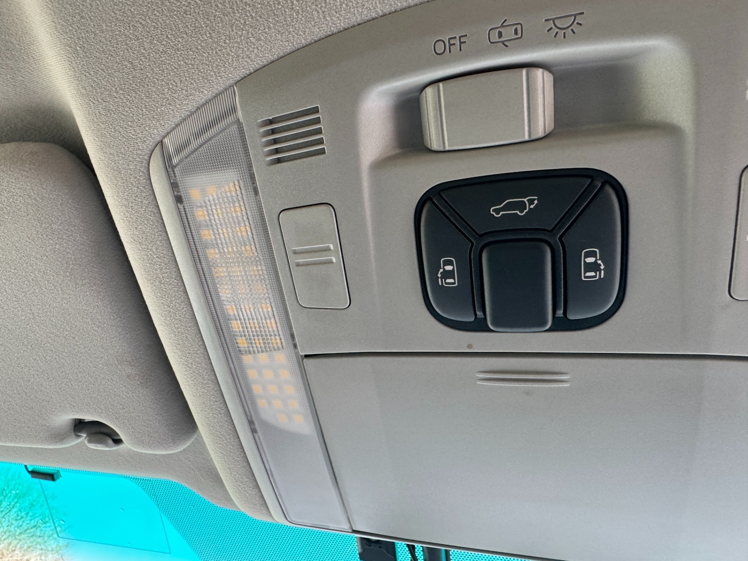 Used Toyota Alphard 2025 for sale - 77584879: Photo 13