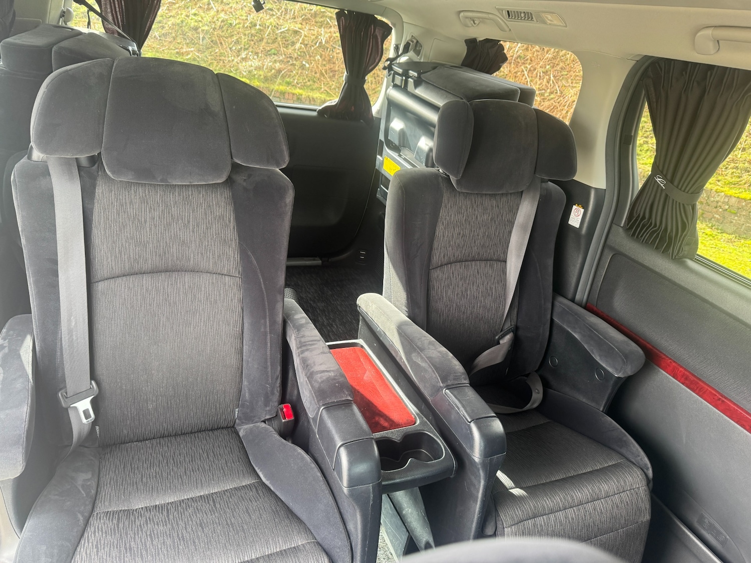 Used Toyota Alphard 2025 for sale - 77584879: Photo 16