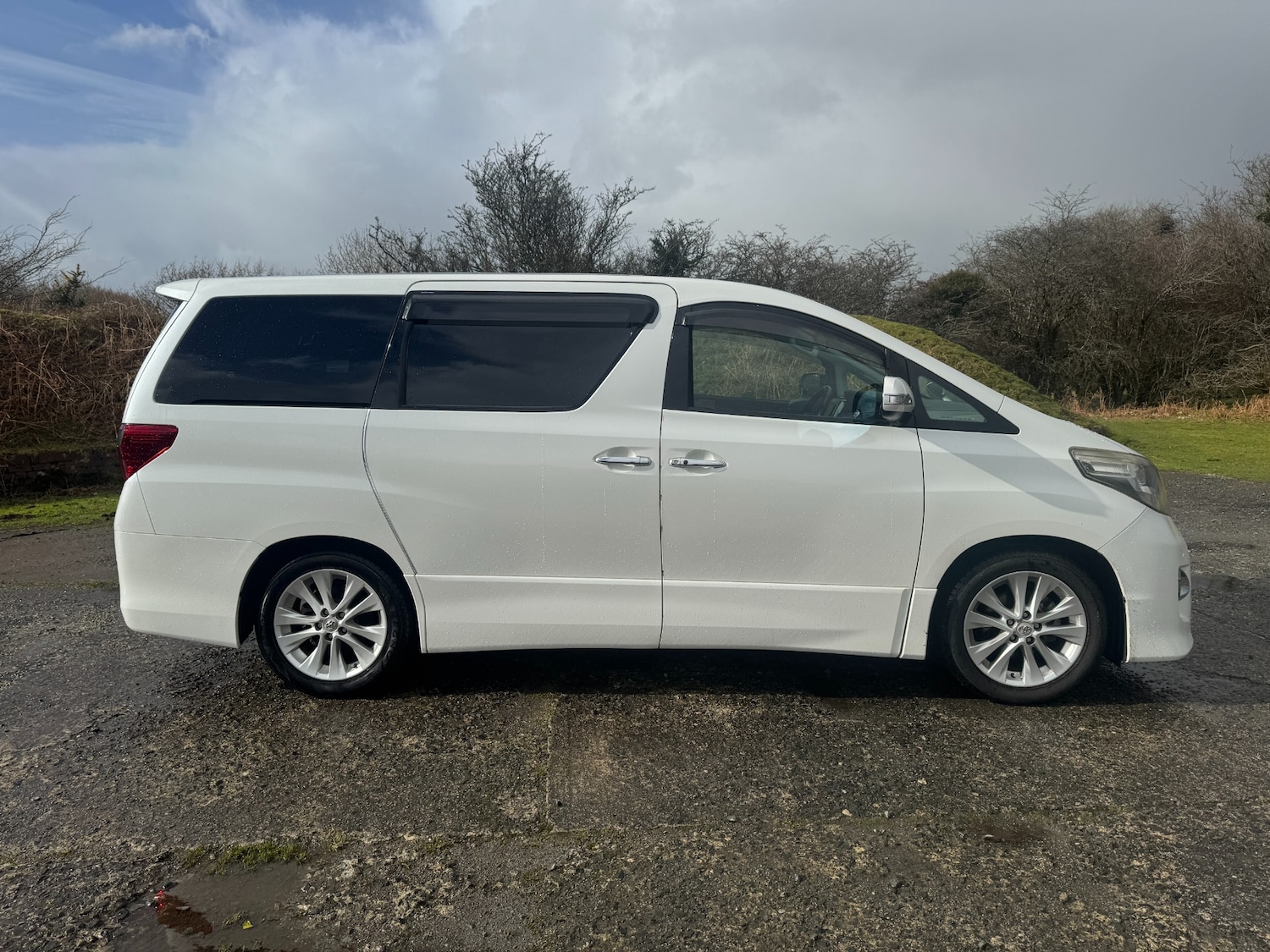 Used Toyota Alphard 2025 for sale - 77584879: Photo 9