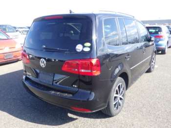 Used Volkswagen Touran 2014 for sale - 74684351: Photo