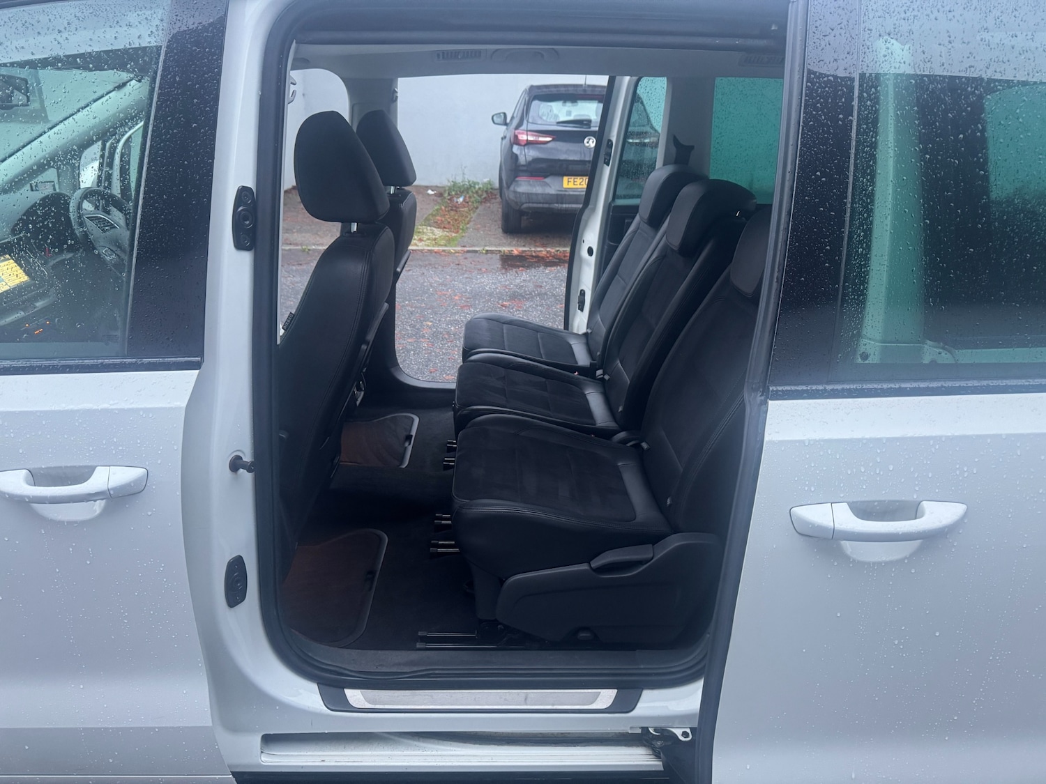 Used Volkswagen Sharan 2012 for sale - 76663706: Photo 19