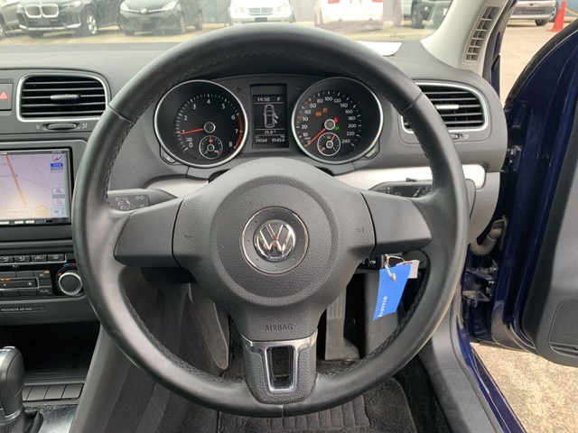 Used Volkswagen Golf 2012 for sale - 76277124: Photo 9
