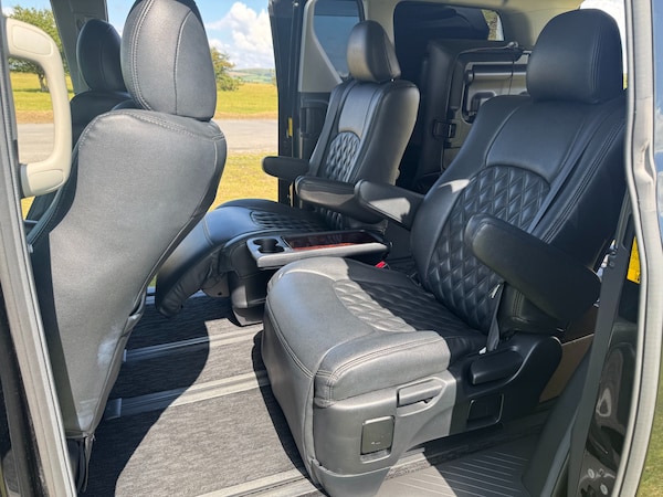 Used Toyota Vellfire for sale - 75461923: Photo 14