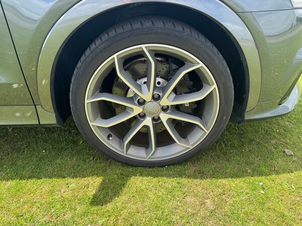 Used Audi RS Q3 2014 for sale - 75083986: Photo 9
