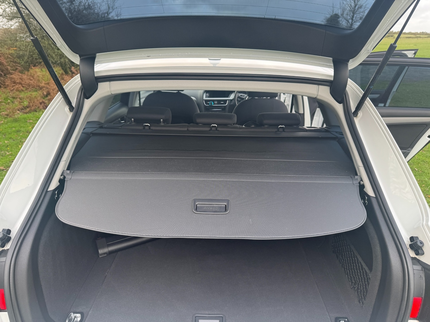 Used Audi A4 Avant 2012 for sale - 75462074: Photo 16