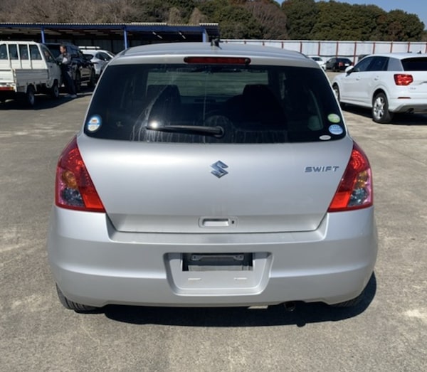 Used Suzuki Swift for sale - 75461522: Photo 5