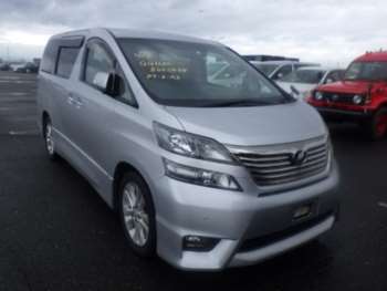 Used Toyota Vellfire 2010 for sale - 73064598: Photo
