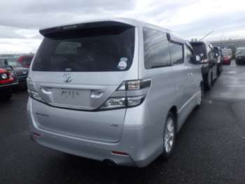 Used Toyota Vellfire 2010 for sale - 73064598: Photo