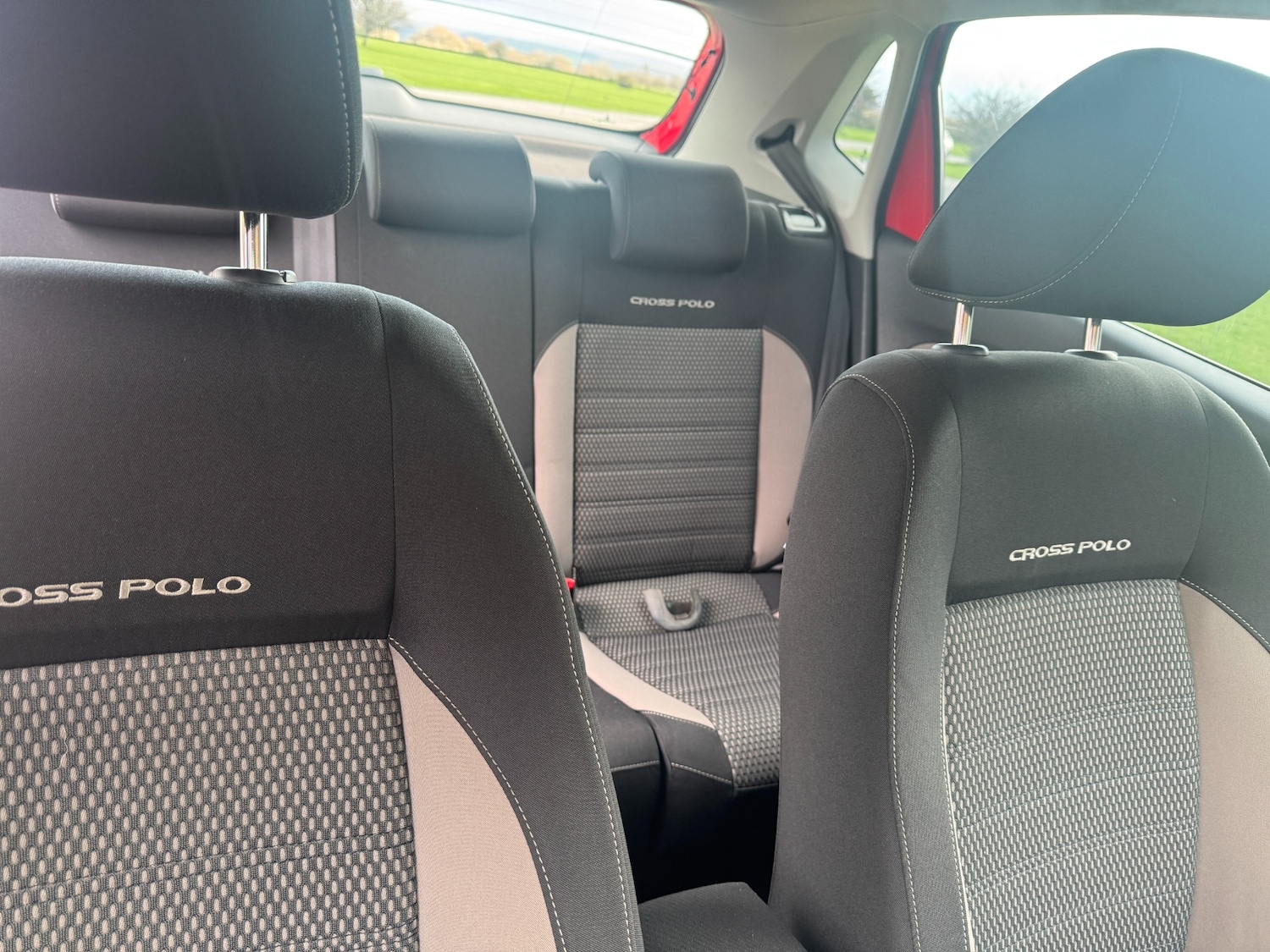 Used Volkswagen Polo 2012 for sale - 76663821: Photo 14