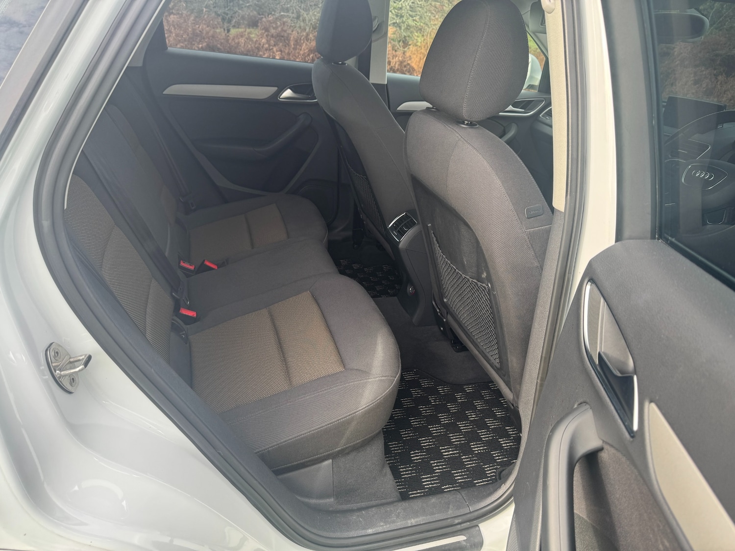 Used Audi Q3 2012 for sale - 76663583: Photo 11