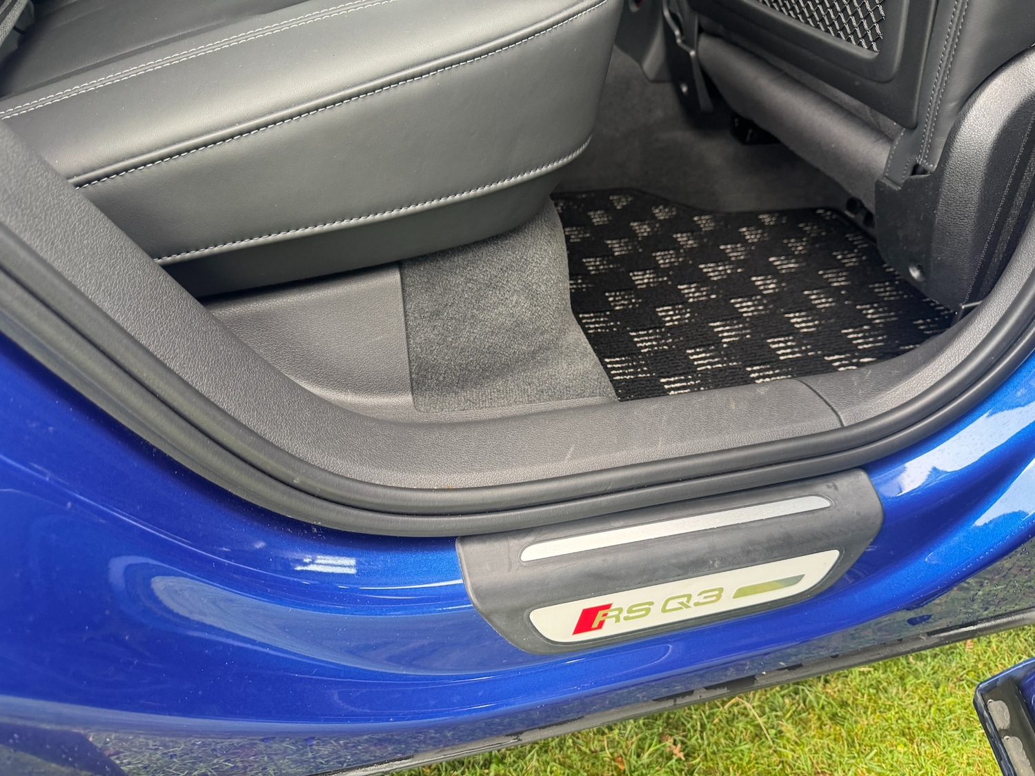 Used Audi RS Q3 2015 for sale - 77584779: Photo 19