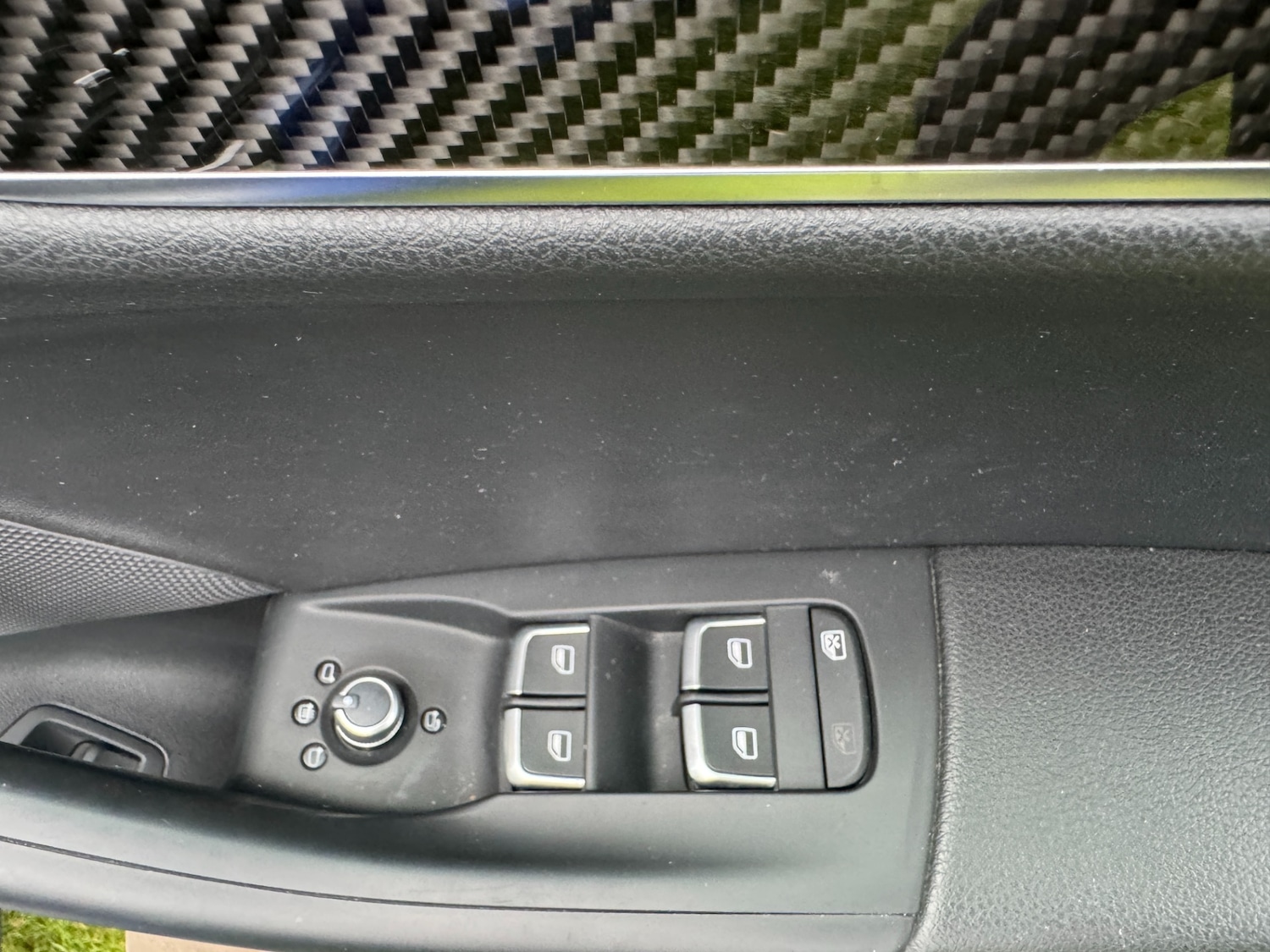 Used Audi RS Q3 2015 for sale - 77584779: Photo 21