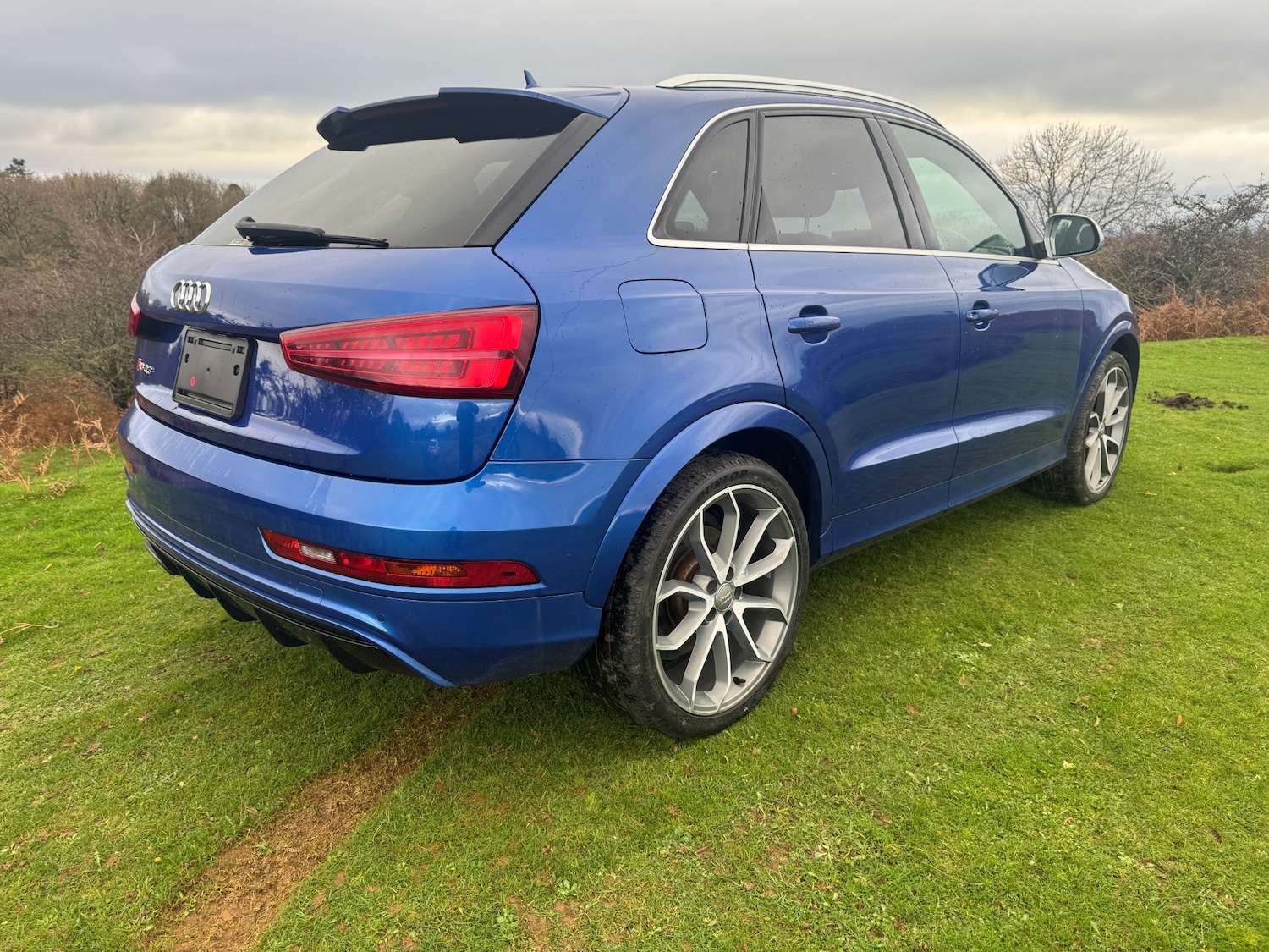 Used Audi RS Q3 2015 for sale - 77584779: Photo 6