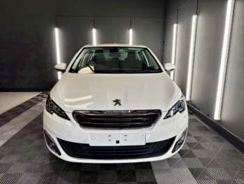 2015 (65) - 1.2 PureTech 130 Allure 5dr