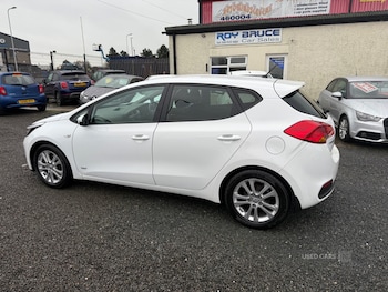 Used Kia Ceed 2015 for sale - 76539383: Photo
