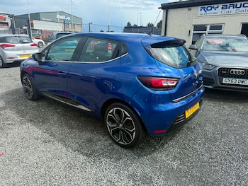 Used Renault Clio 2017 for sale - 78753172: Photo