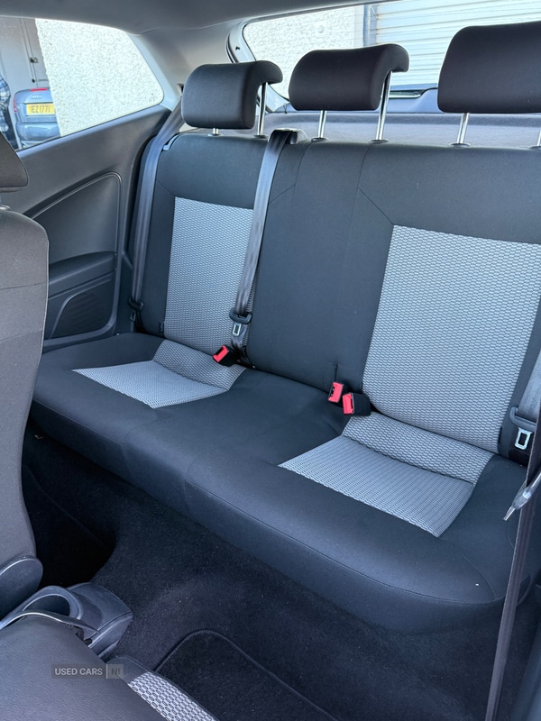 Used Volkswagen Polo 2011 for sale - 76927233: Photo 12