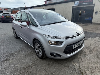 Used Citroen C4 Picasso 2015 for sale - 76216388: Photo 2