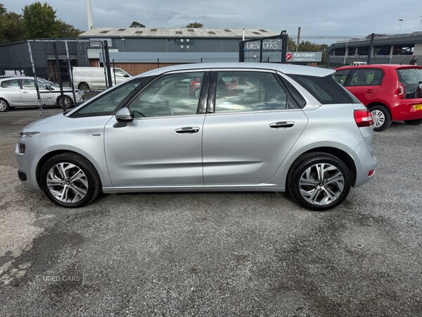 Used Citroen C4 Picasso 2015 for sale - 76216388: Photo 4