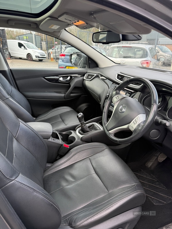 Used Nissan Qashqai 2016 for sale - 77884069: Photo 9