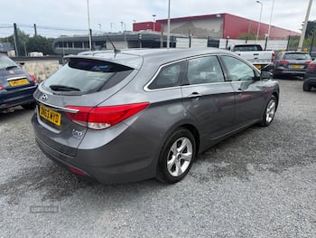 Used Hyundai i40 2014 for sale - 79633519: Photo