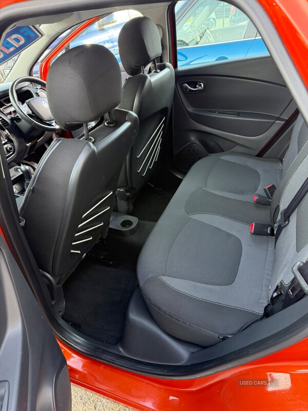 Used Renault Captur 2015 for sale - 76190300: Photo 6
