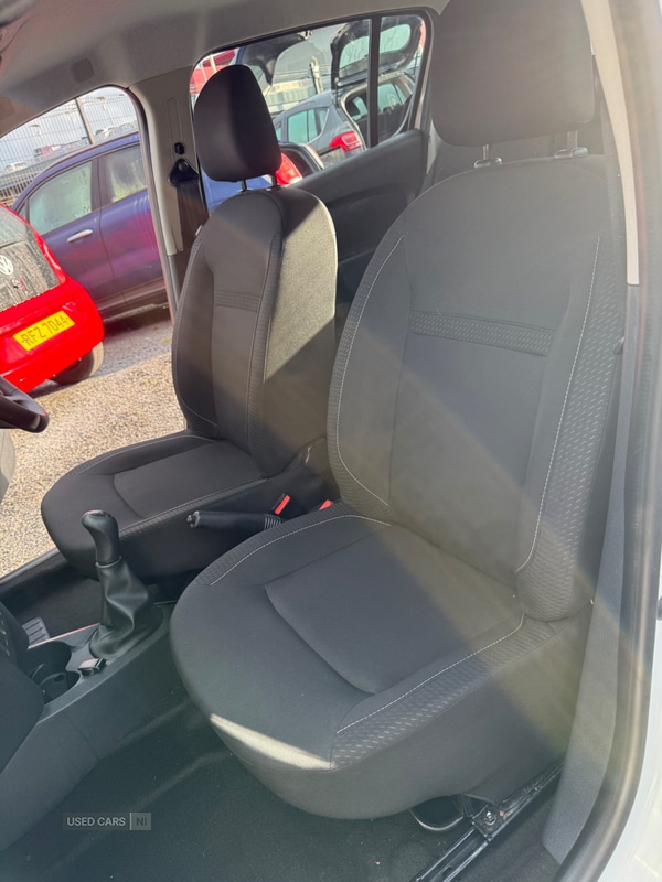 Used Dacia Sandero 2018 for sale - 76073256: Photo 11