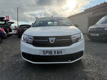 Used Dacia Sandero 2018 for sale - 76073256: Photo