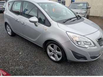 2013 - 1.4i 16V Tech Line 5dr