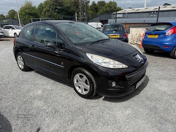 Used Peugeot 207 2011 for sale - 79442341: Photo