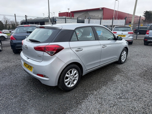 Used Hyundai i20 2017 for sale - 77825499: Photo 5