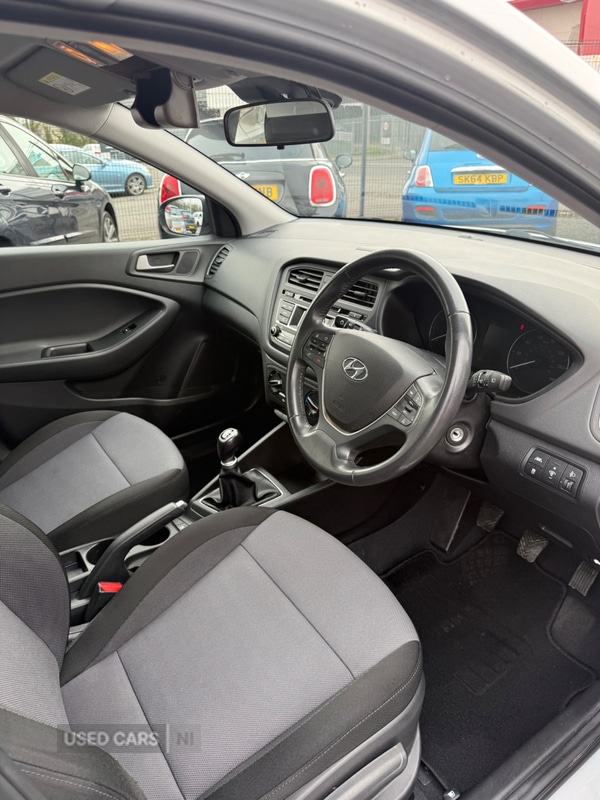 Used Hyundai i20 2017 for sale - 77825499: Photo 8