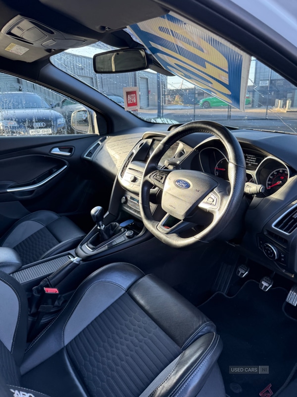 Used Ford Focus 2018 for sale - 76850889: Photo 10