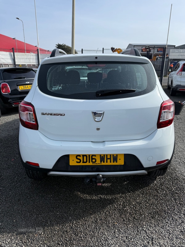 Used Dacia Sandero Stepway 2016 for sale - 77971076: Photo 4