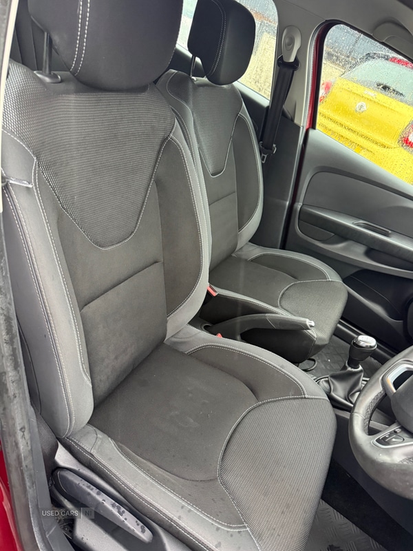 Used Renault Clio 2017 for sale - 77884080: Photo 9