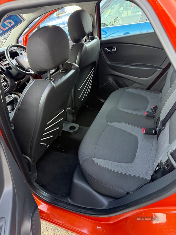 Used Renault Captur 2015 for sale - 76899751: Photo 6