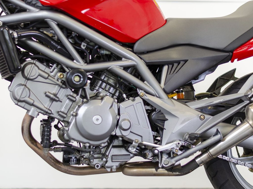Used CAGIVA Raptor 650 IE 2008 for sale - 78351119: Photo 15