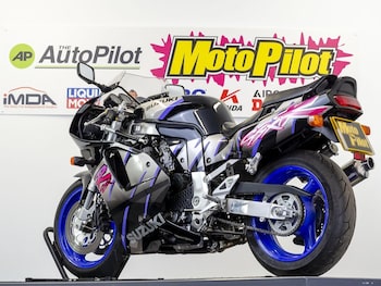 Used Suzuki GSX R750 1992 for sale - bike-78102775: Photo