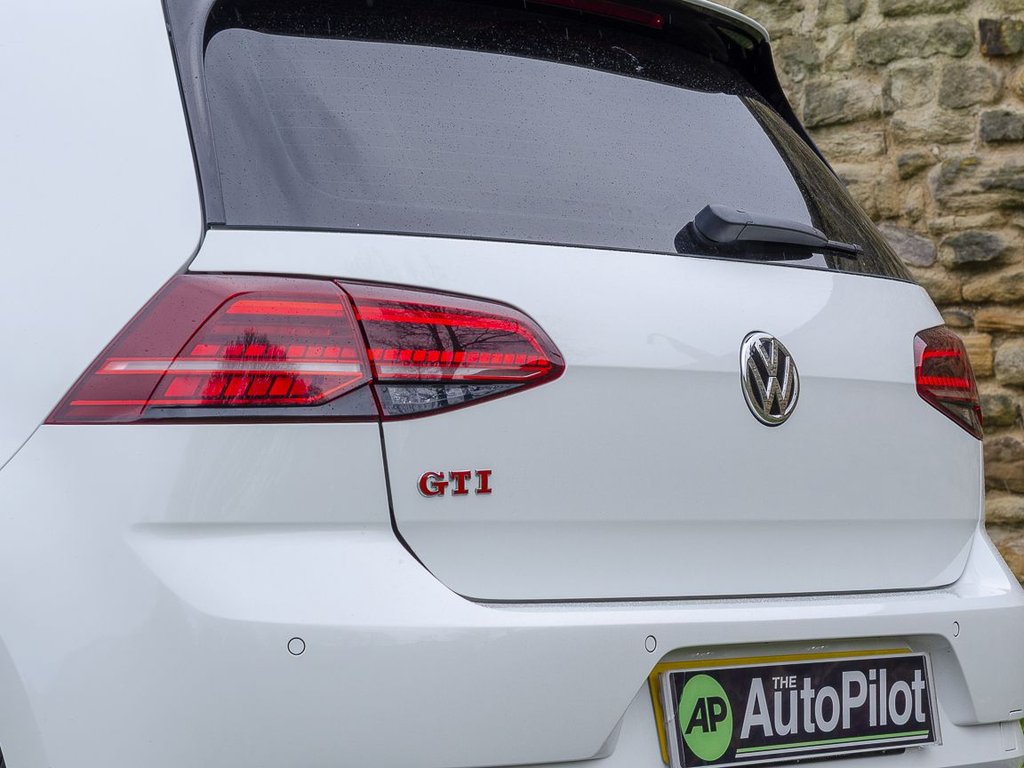 Used Volkswagen Golf 2018 for sale - 78128865: Photo 28