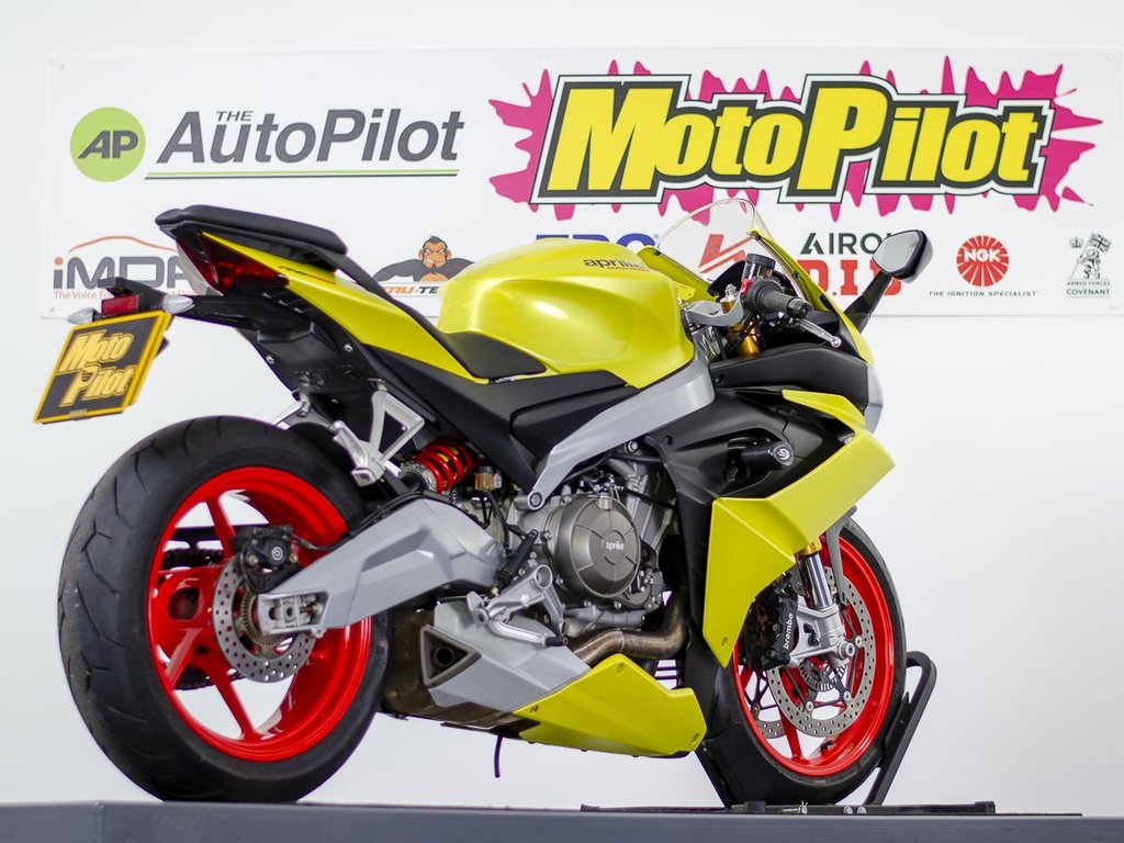 Aprilia RS 660