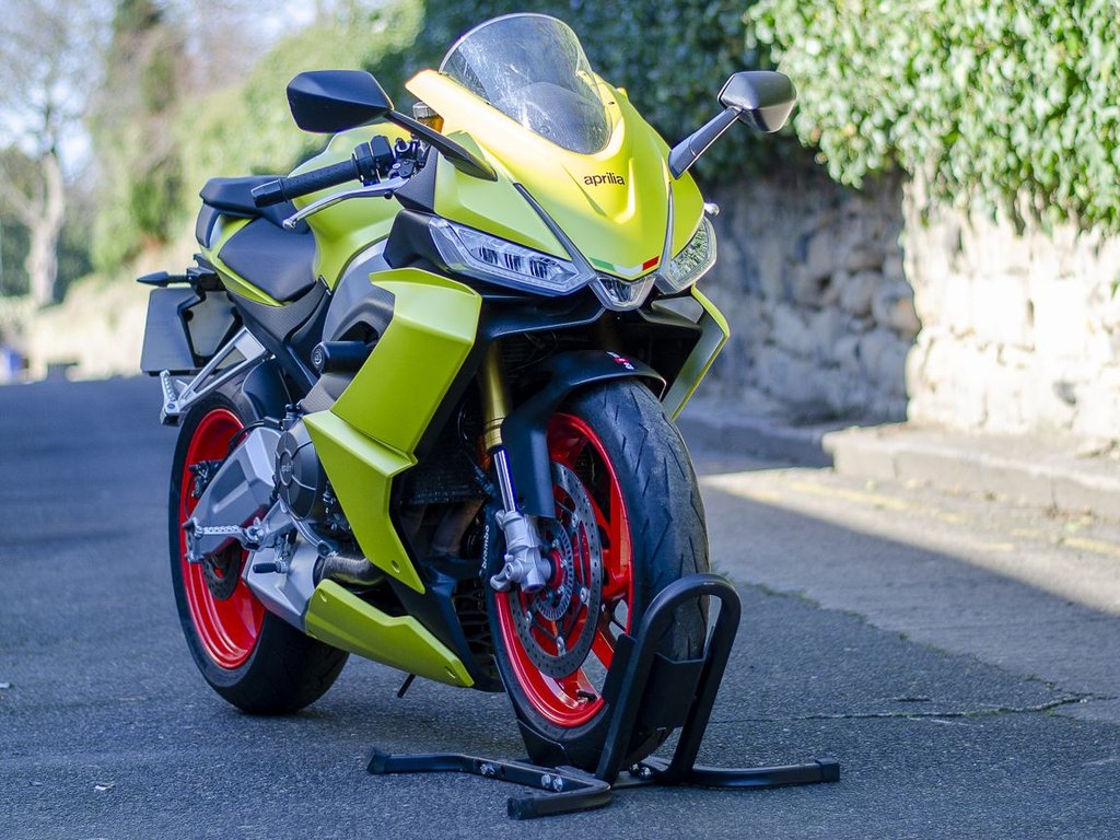 Aprilia RS 660