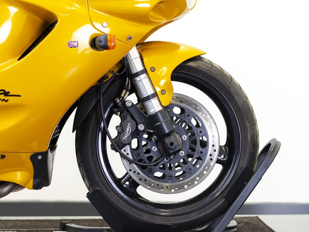 Triumph T 595 DAYTONA