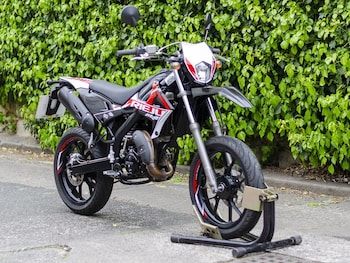 Used RIEJU MRT 50 SM 2023 for sale - bike-78449952: Photo