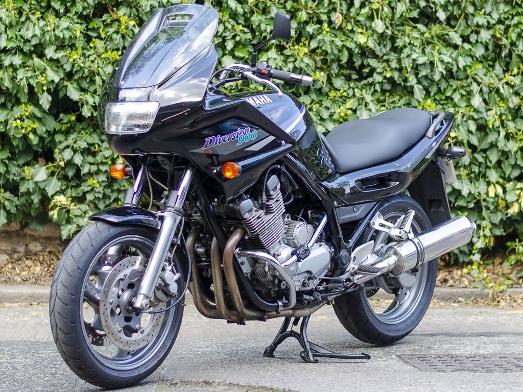 Yamaha XJ