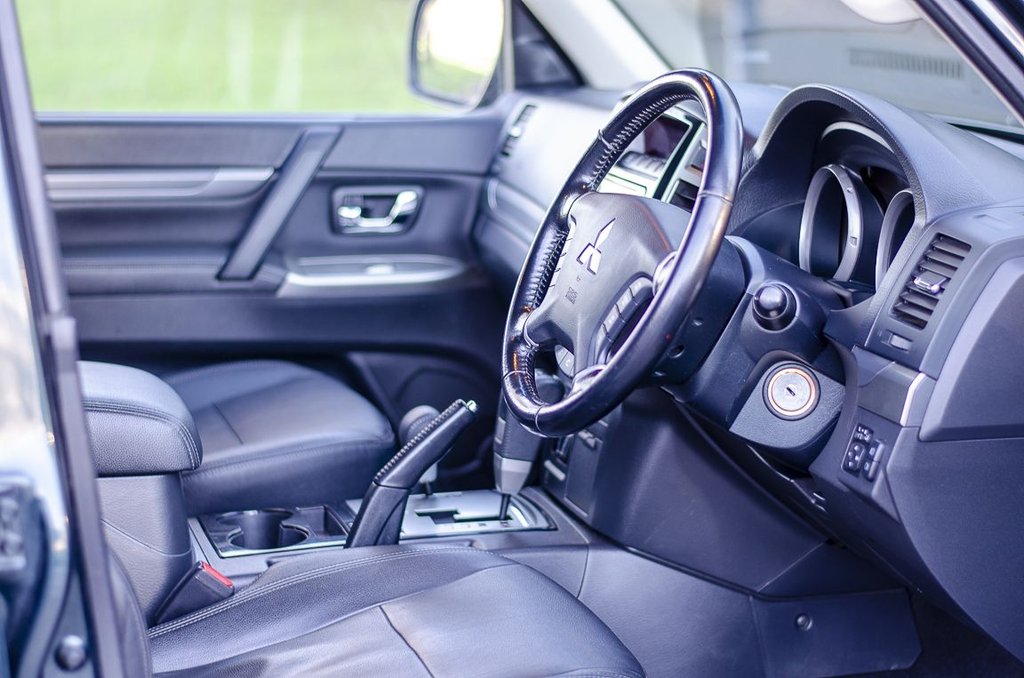 Used Mitsubishi Shogun 2017 for sale - 77558054: Photo 11