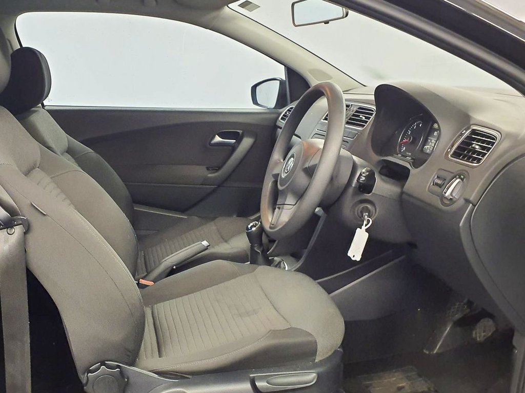 Used Volkswagen Polo 2014 for sale - 77583455: Photo 9